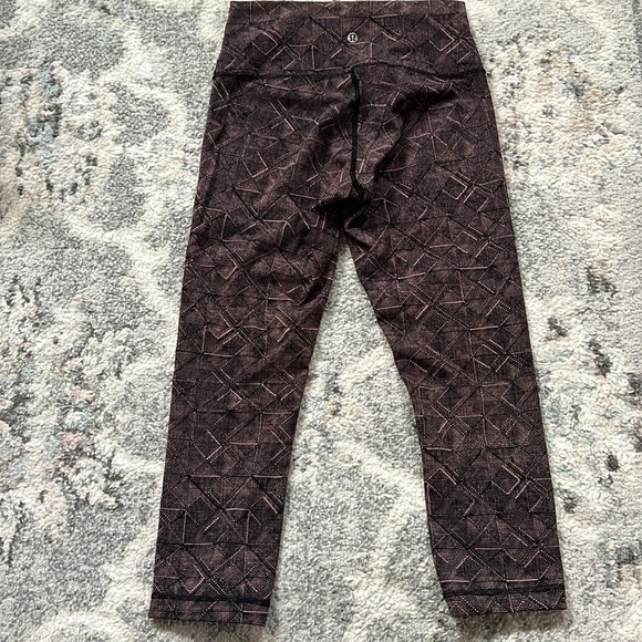 Lululemon Wunder Under Crop  21" - Picture 5 of 9